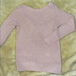 Ladies blush colored long sleeve sweater-